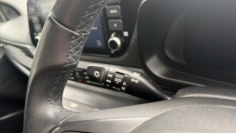 Hyundai BAYON 1.0 TGDi 48V MHEV SE Connect 5dr Petrol Hatchback